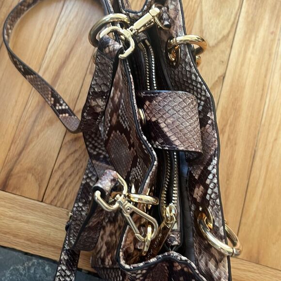 Michael Kors Brown Python Embossed Leather Small Cynthia Satchel Blossom - Picture 4 of 8